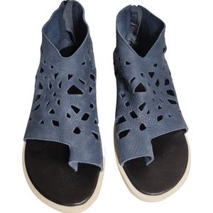 Arche Slip Resistant Open Toe Shoes sz 40